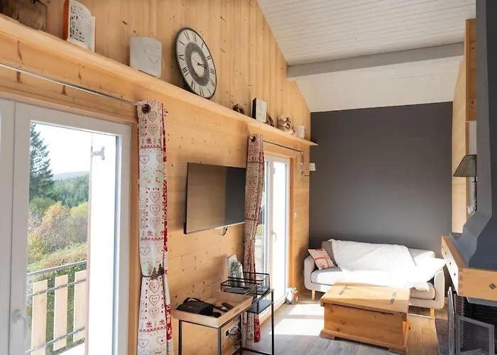 : Secteur Gerardmer. 샬레 *